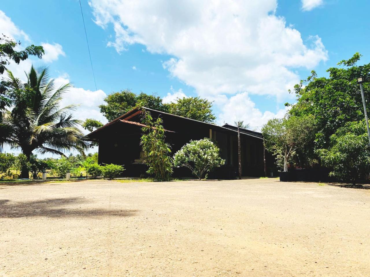 Athyantha Resort 阿努拉德普勒 外观 照片