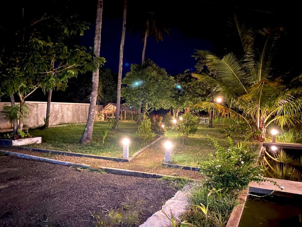 Athyantha Resort 阿努拉德普勒 外观 照片