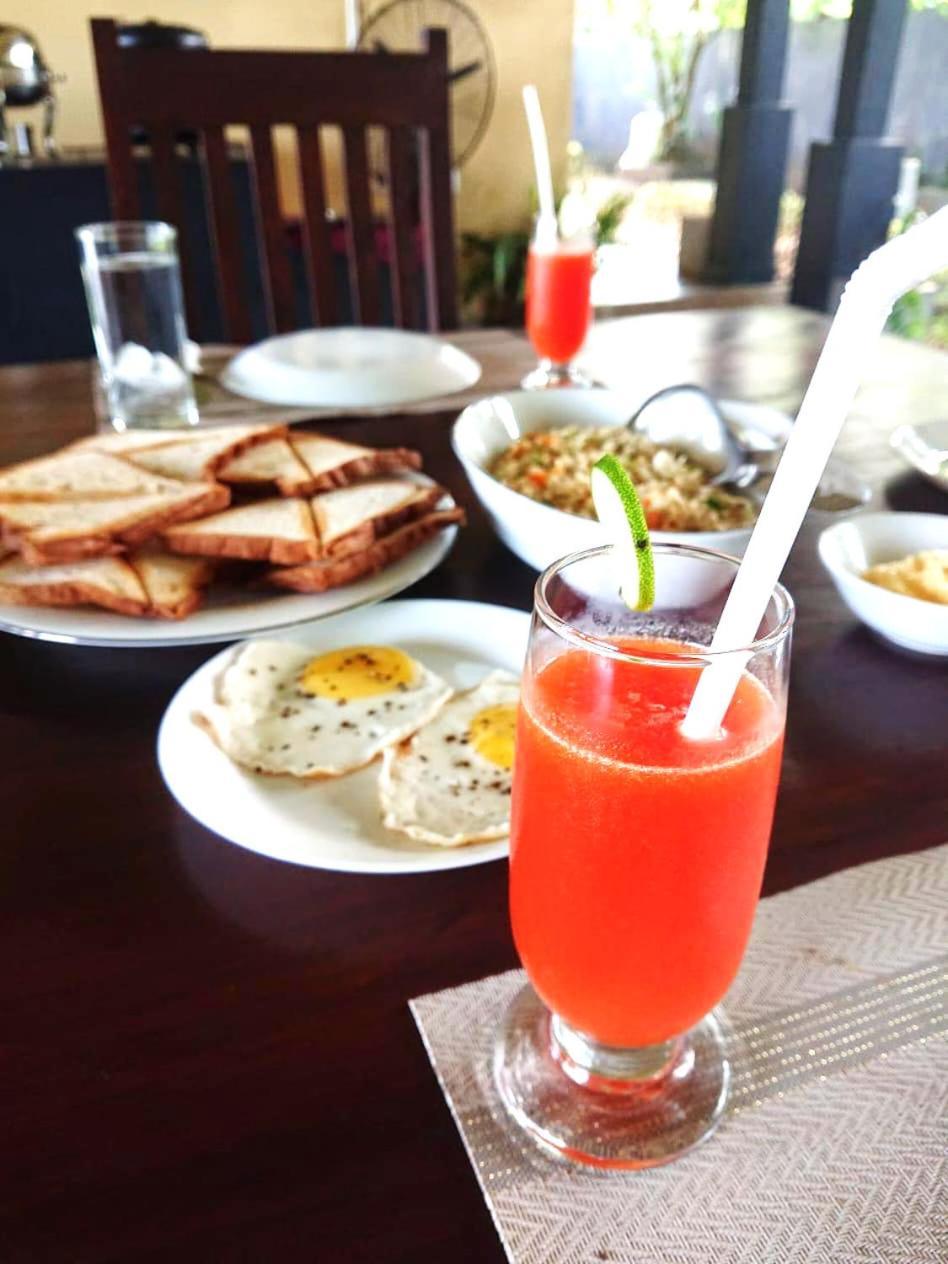 Athyantha Resort 阿努拉德普勒 外观 照片