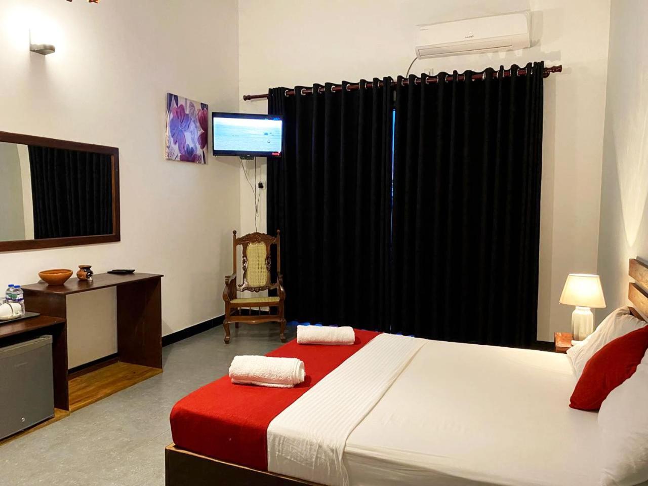 Athyantha Resort 阿努拉德普勒 外观 照片